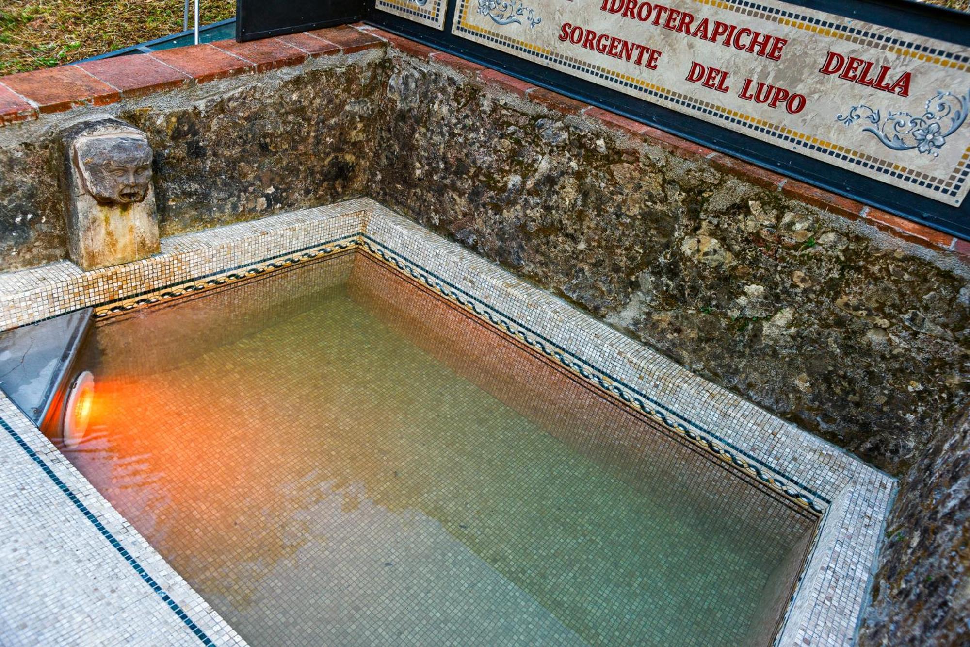 Hotel Villa Volpi Λούκα Εξωτερικό φωτογραφία