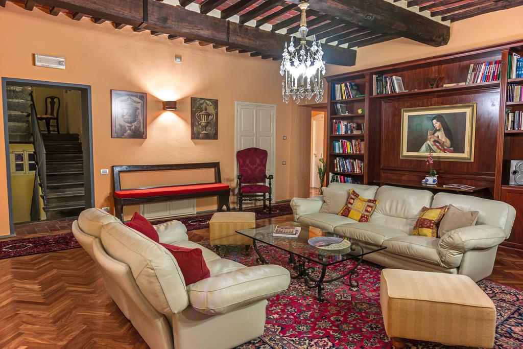 Hotel Villa Volpi Λούκα Εξωτερικό φωτογραφία